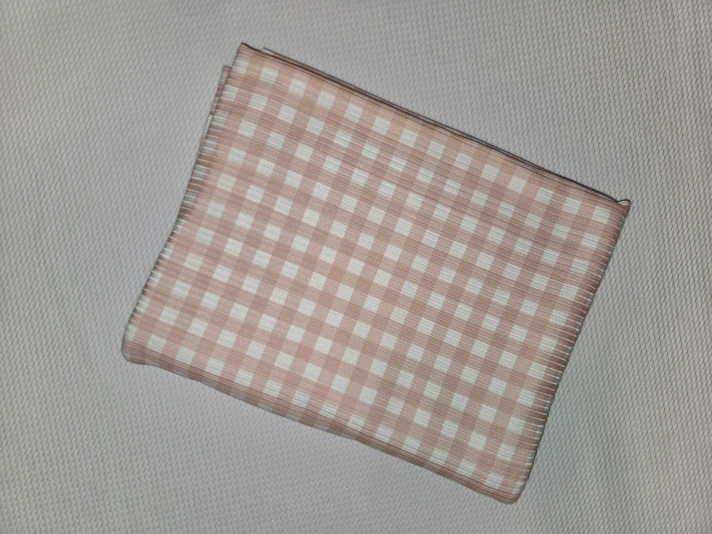 Spring Drop- Pale Pink